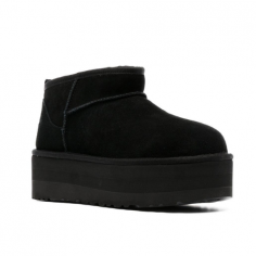 UGG Bota Con Plataforma Negra 2
