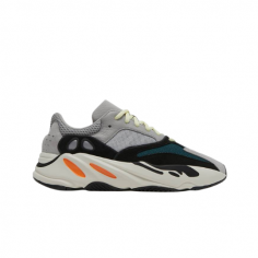 Yeezy Boost 700 WAVE RUNNER