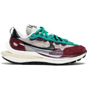Nike Vaporwaffle Sacai Villain Red Neptune Green